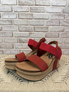 OTBT Red Sandals Size 10 Strappy